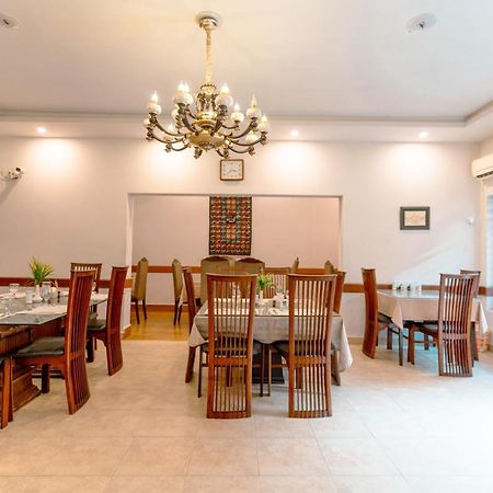 Vip House Hotel Peshawar Exterior foto
