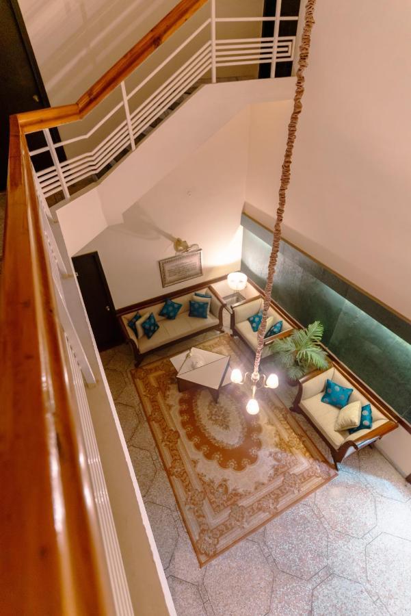 Vip House Hotel Peshawar Exterior foto
