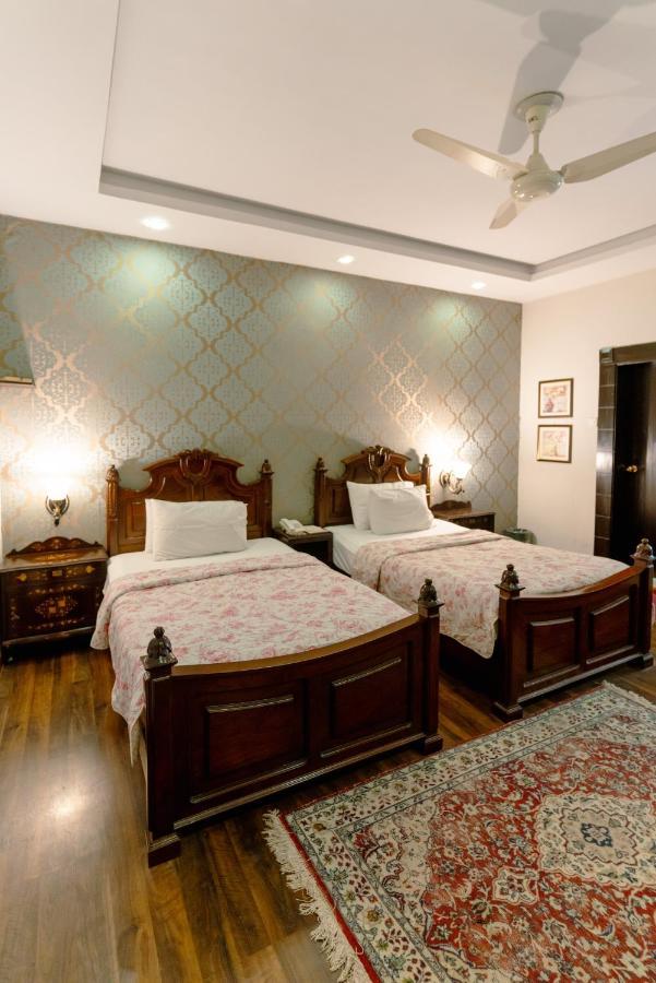 Vip House Hotel Peshawar Exterior foto